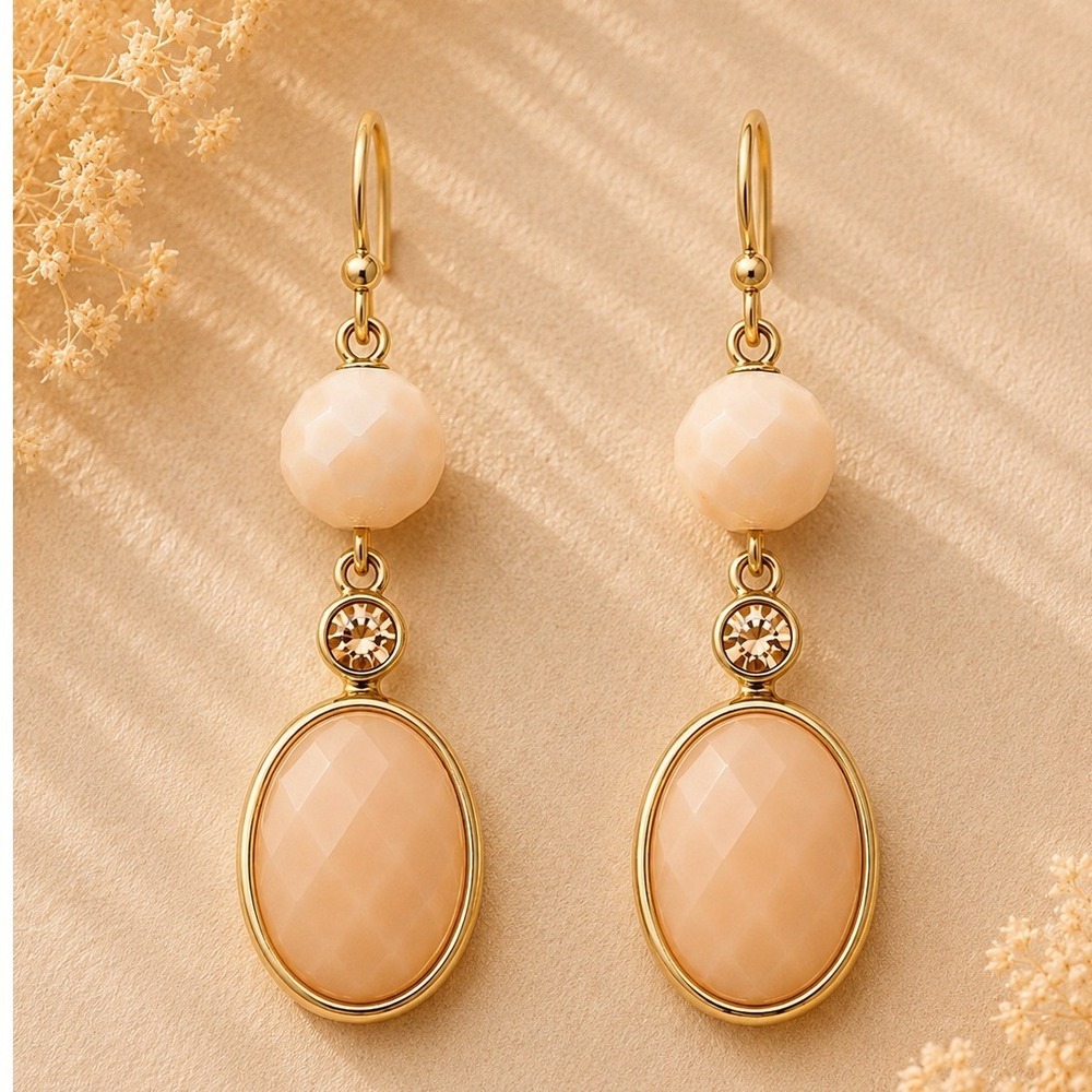 Liz Claiborne Blush Pink Faceted Dangle Earrings Gold Tone Sample New Unworn